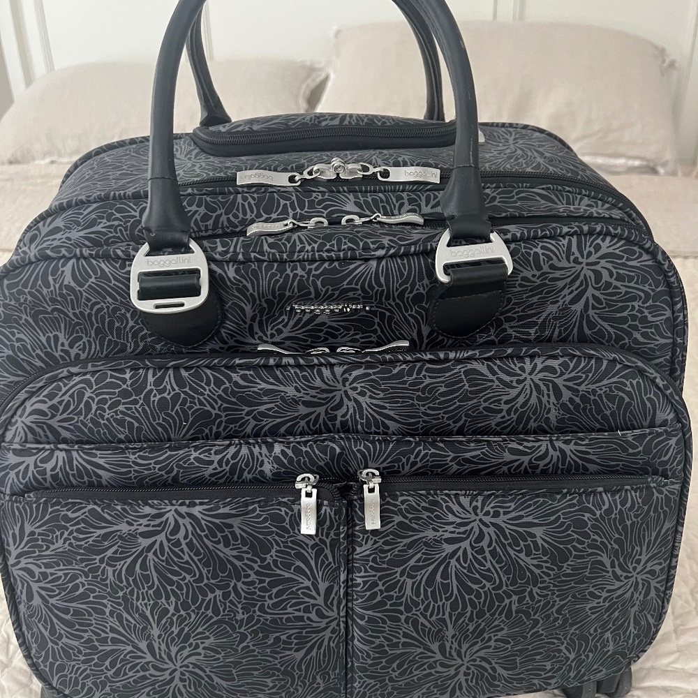Baggallini Rolling Underseat Carry-On Travel Bag